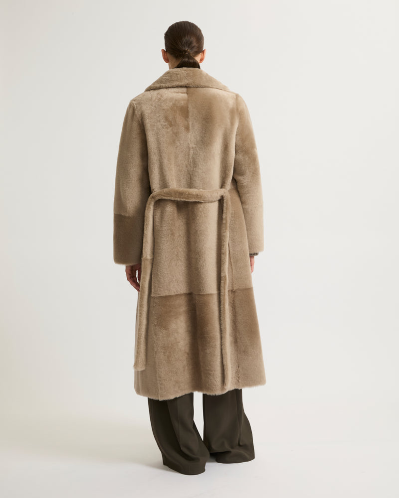 Yves Salomon Long reversible belted shearling coat - brown