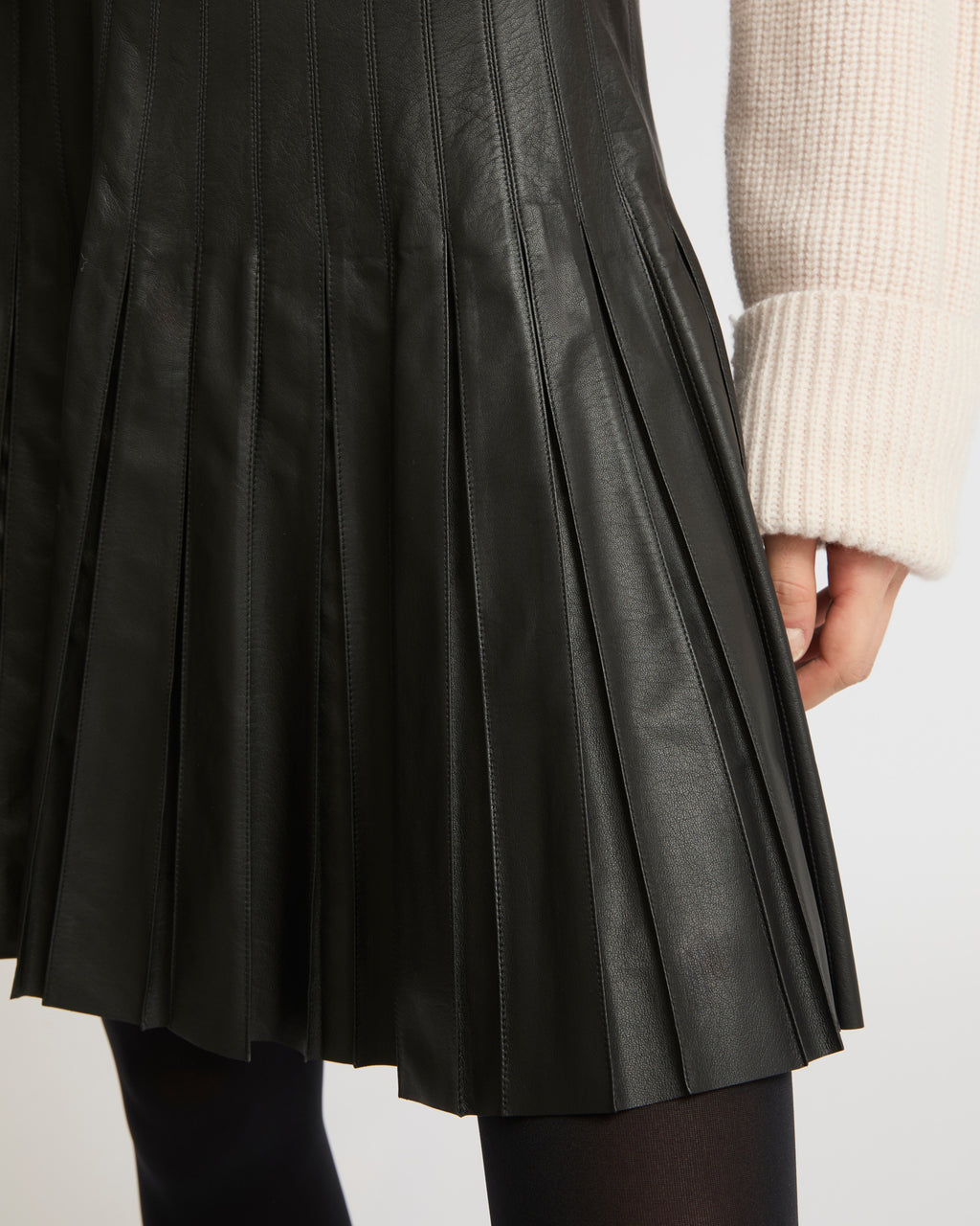 Black leather mini pleated skirt best sale