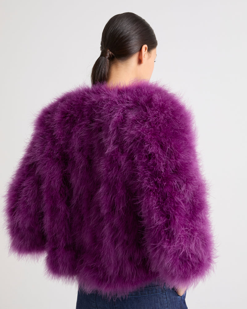 Veste courte en plumes