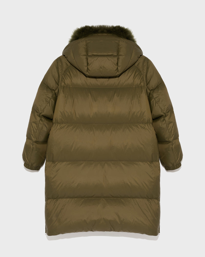 Long down jacket in water-repellent technical fabric with collar trim in fluffy lambswool