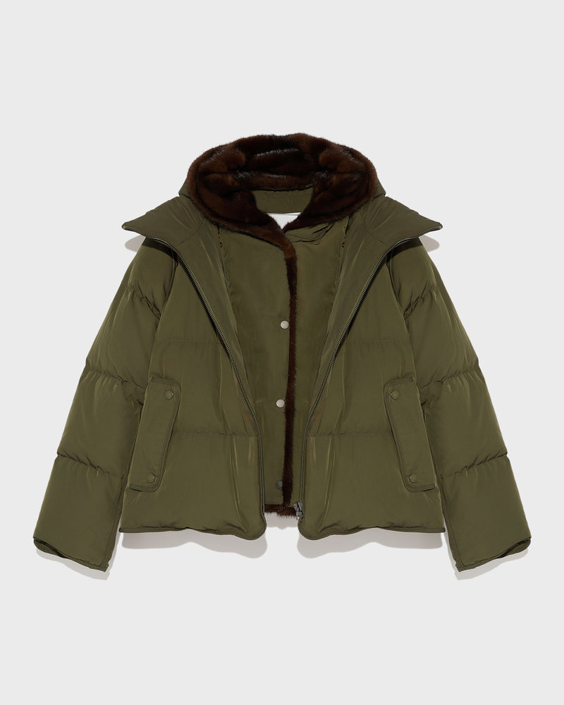 A line down jacket in technical fabric with long-haired mink hooded bib