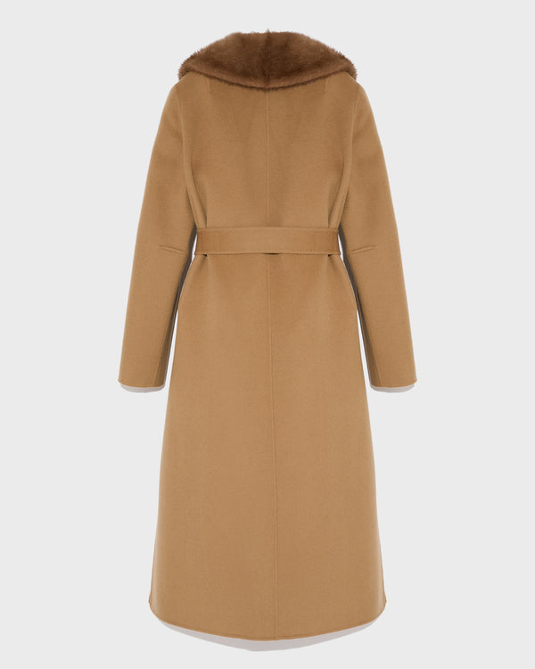 Belted coat in cashmere wool with mink fur collar and over-pockets