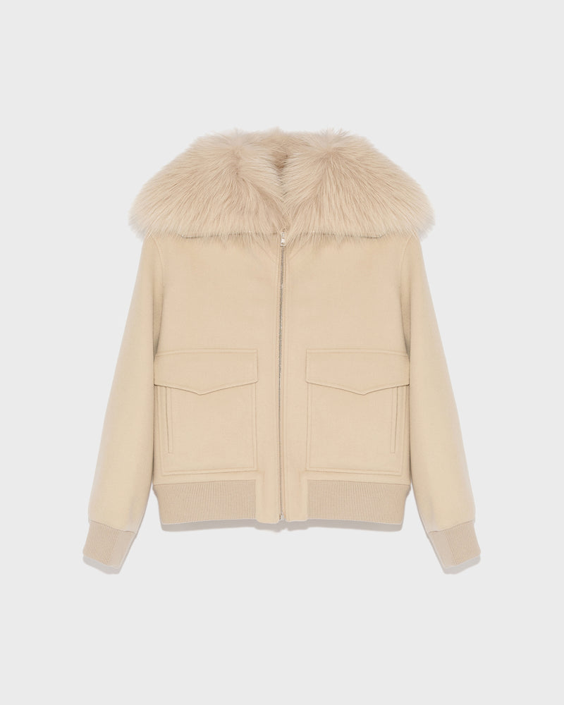 Cropped jacket in cashmere wool with fox fur collar