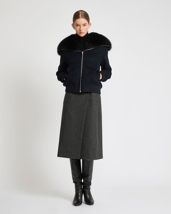 Cropped jacket in cashmere wool with fox fur collar