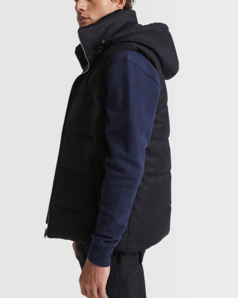 Gilet doudoune en tissu imperméable Loro Piana avec col en fourrure de vison