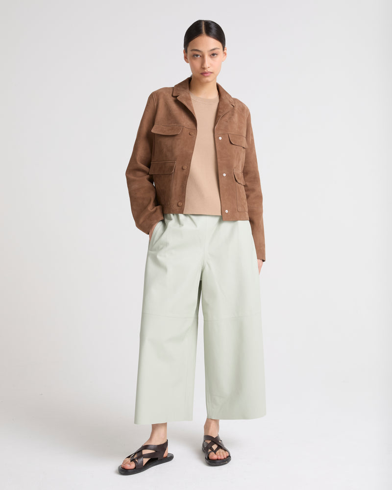 Veste cropped en cuir d'agneau velours double face