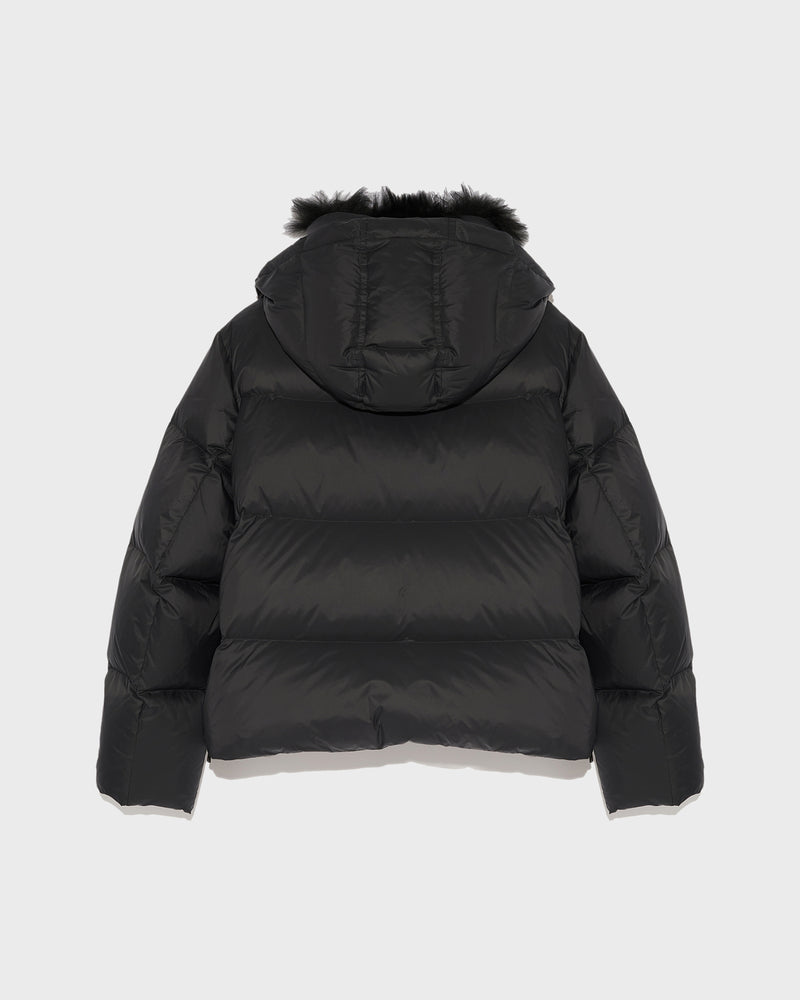 Short "A" line down jacket in water-repellent technical fabric with fluffy lambswool collar