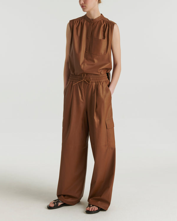 Pantalon cargo en cuir d’agneau