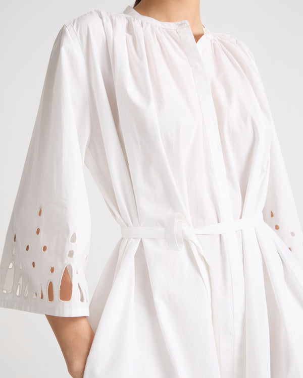 Robe en popeline de coton avec broderie anglaise