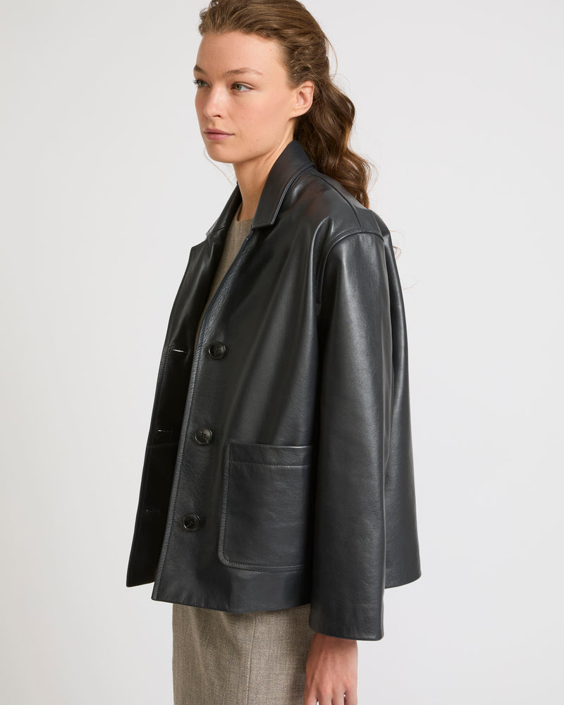 Veste surchemise en cuir de vachette