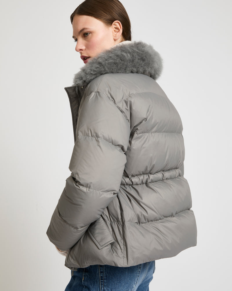 Down jacket with fluffy lambswool trim