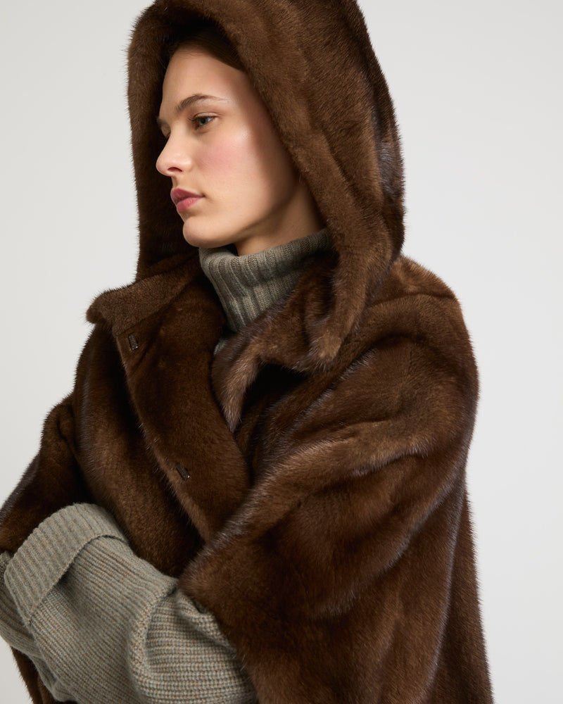 Long-haired mink fur hooded cape